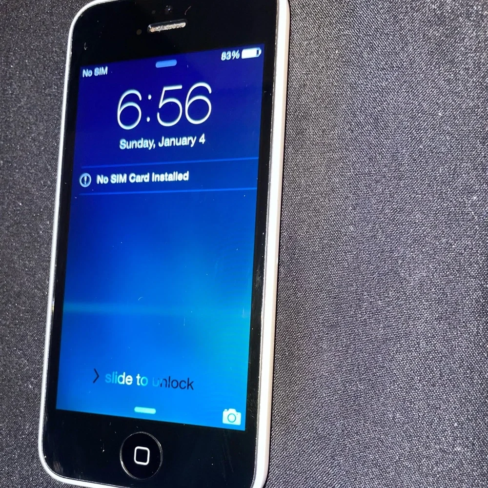 📢🎈🚨6️⃣TIMES🎈🎁🎉🎊HOST PIC 🪩I Phone 5C📲🚨